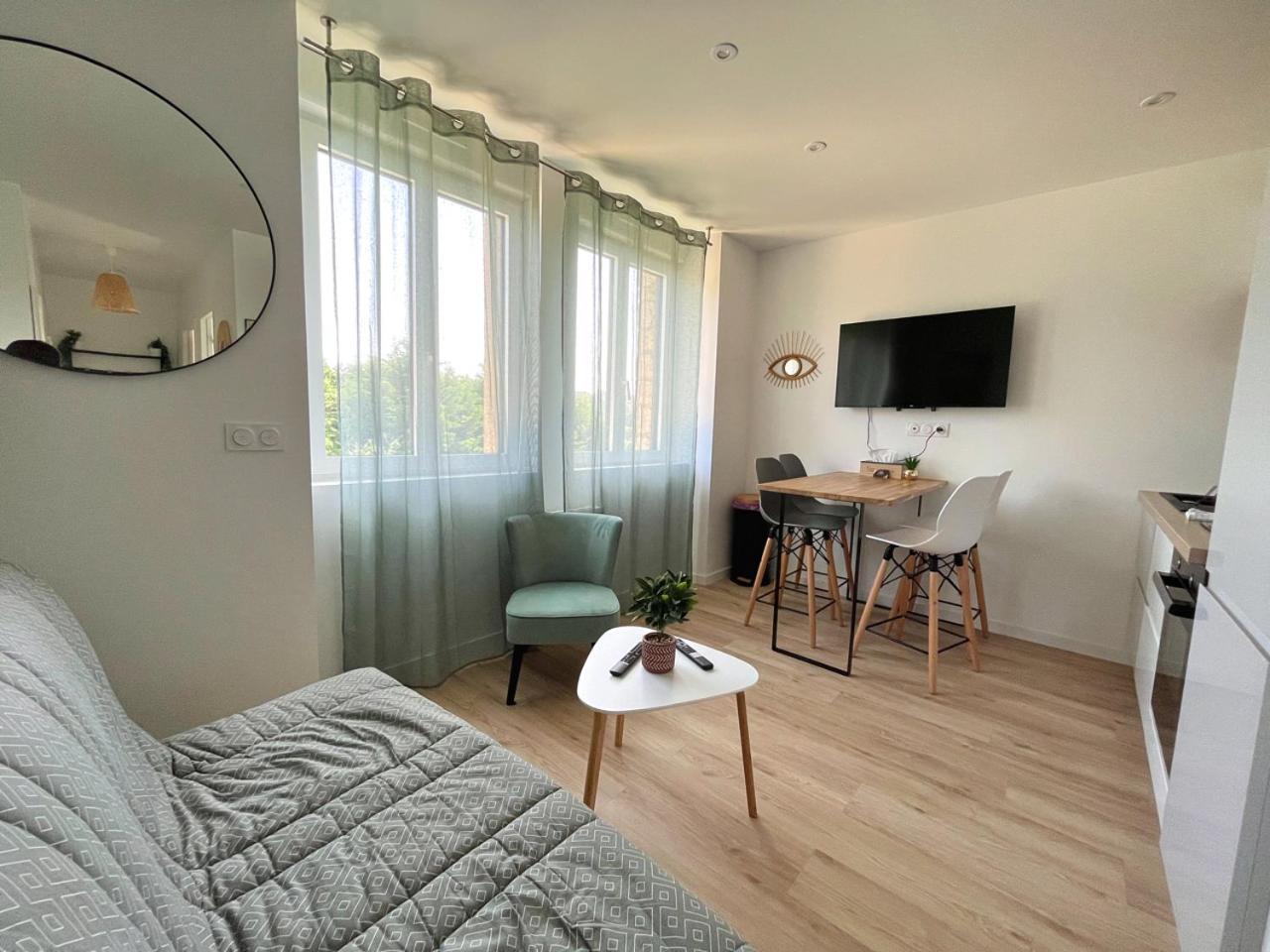 Off Appartement Ergué-Gabéric Buitenkant foto