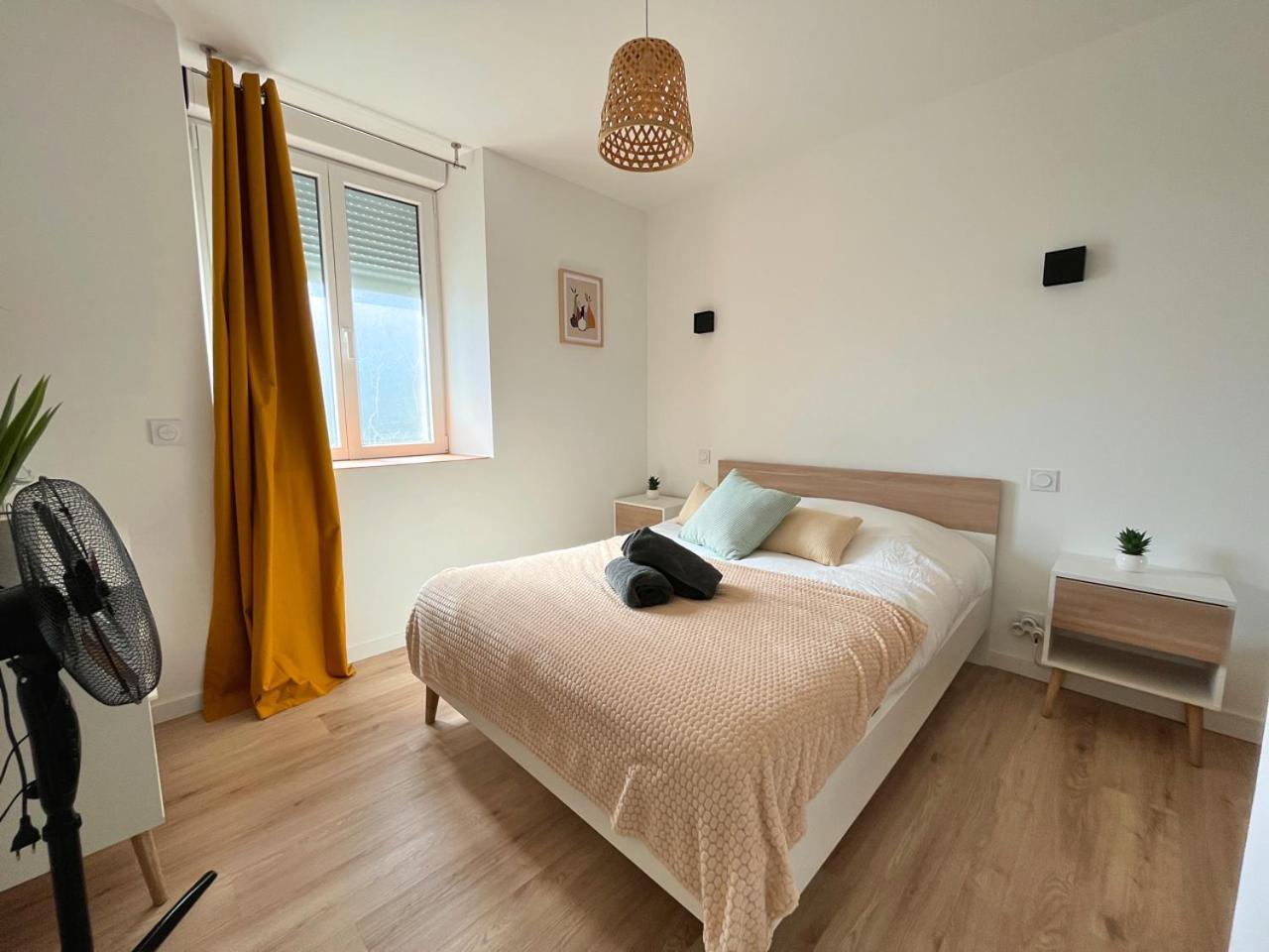 Off Appartement Ergué-Gabéric Buitenkant foto